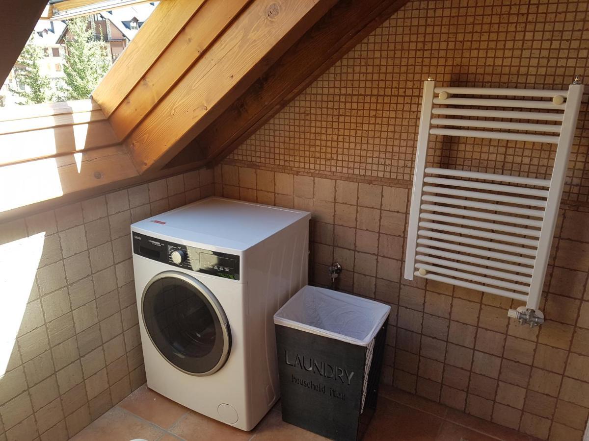 Family Attic Esterri Esterri D'Aneu Ngoại thất bức ảnh