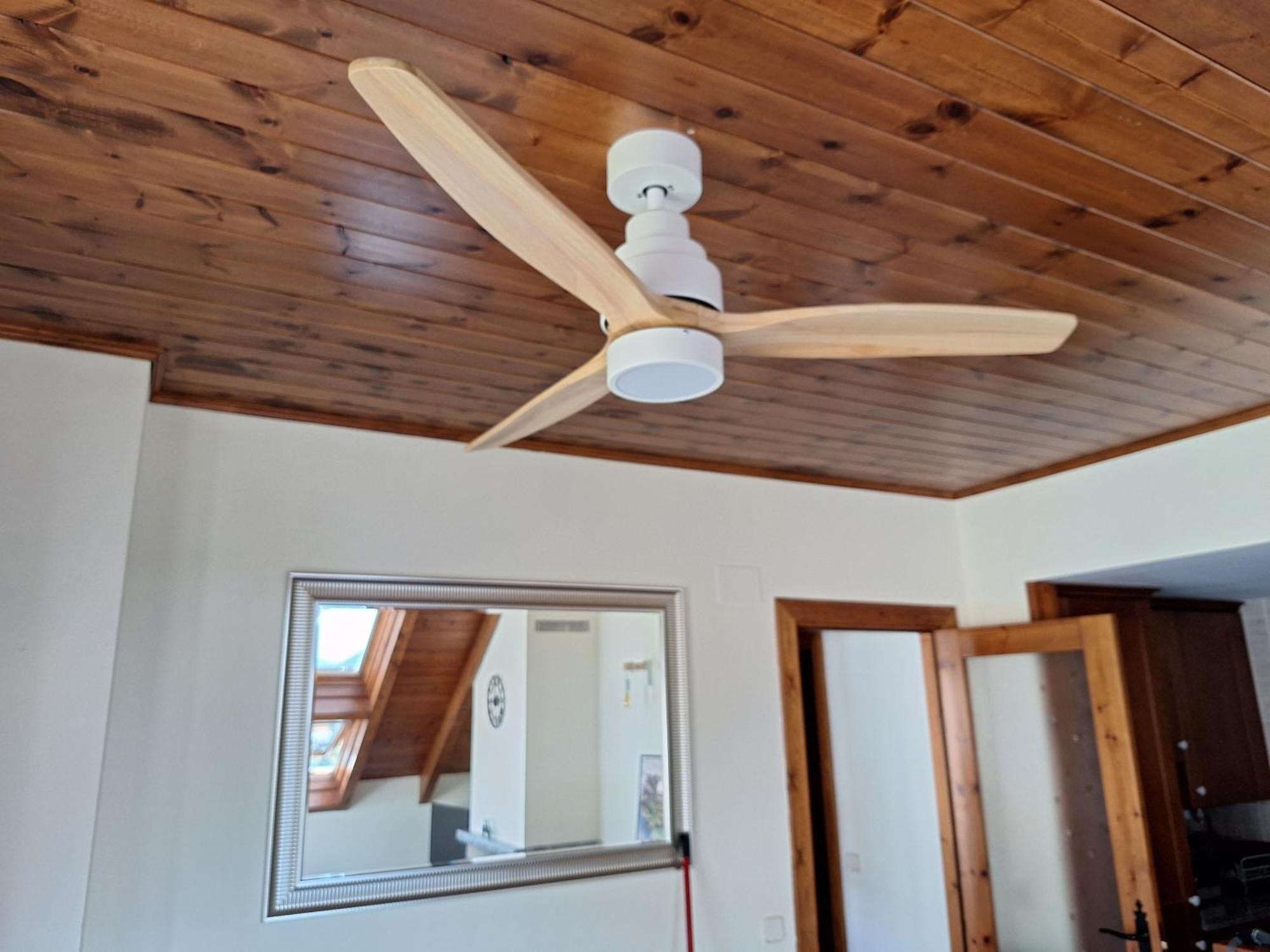 Family Attic Esterri Esterri D'Aneu Ngoại thất bức ảnh